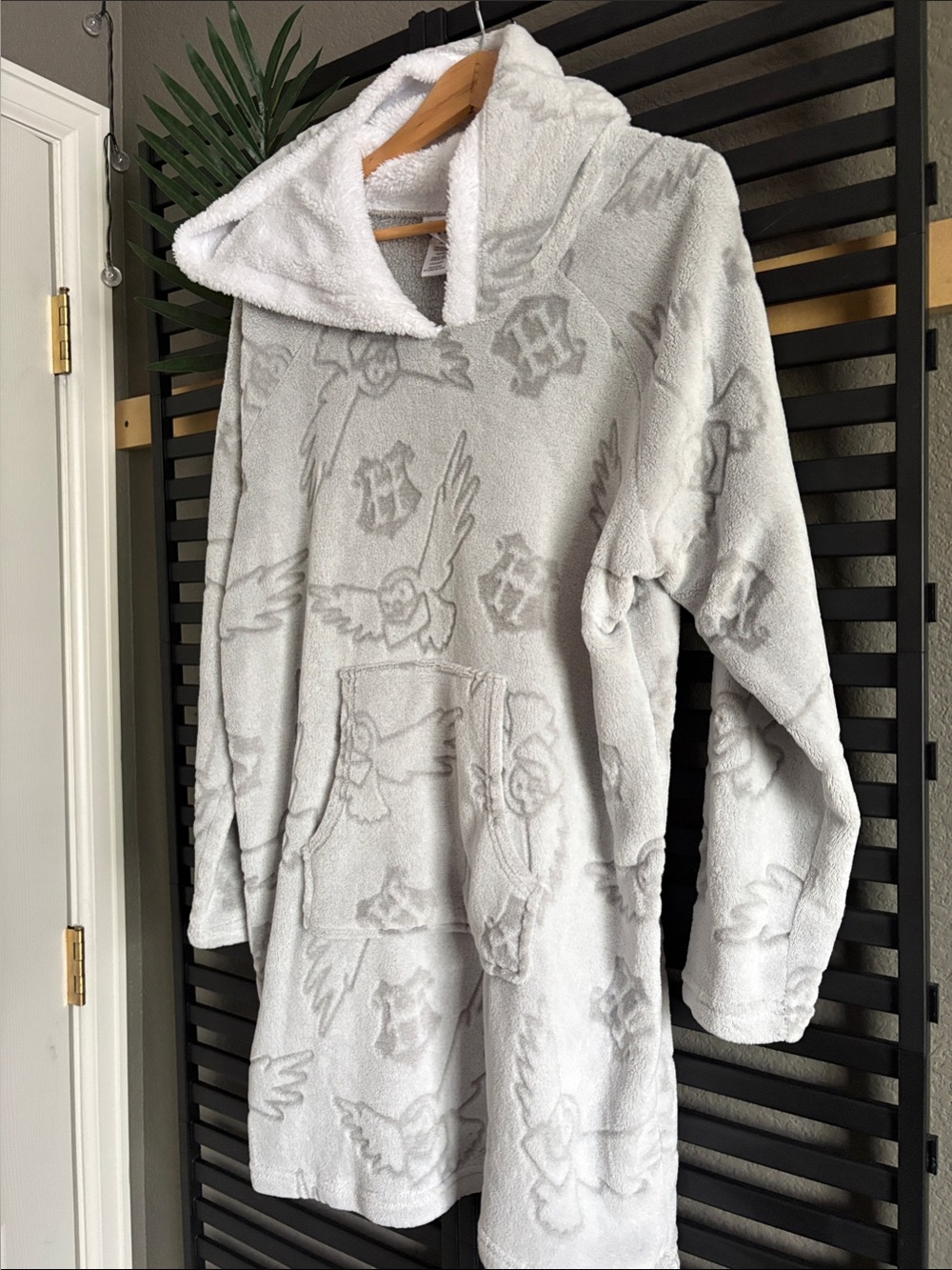 Plush Hooded Poncho Robe in Light Gray